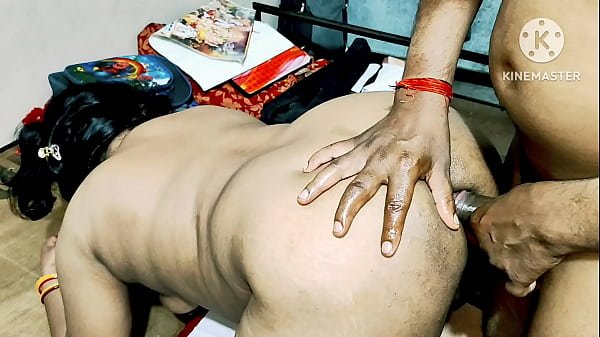 Desi Housewife’s Steamy Encounter With Young Neighbor