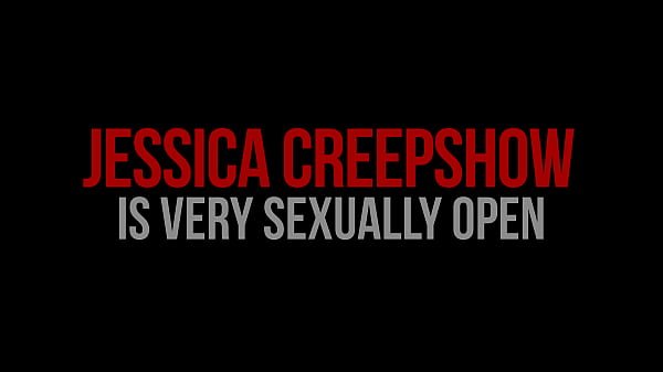 Jessica Creepshow’s Sensual Performance Goes Viral